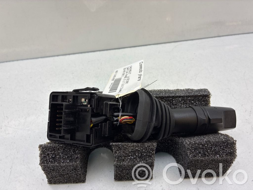 Chevrolet Captiva Indicator stalk 