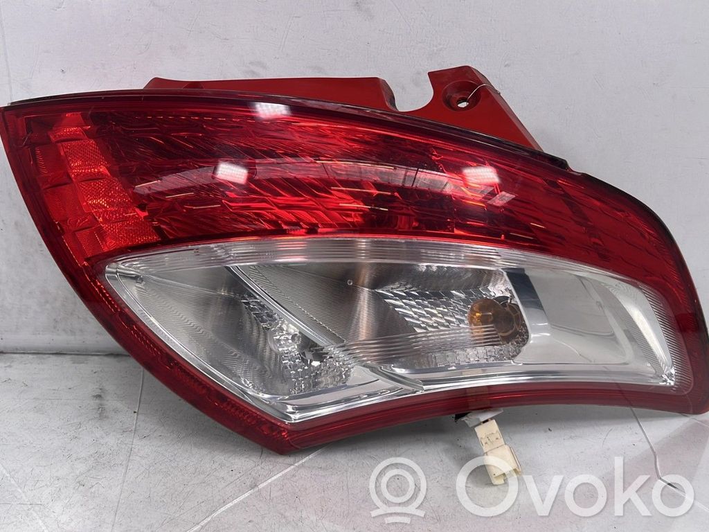 Suzuki SX4 Galinis žibintas kėbule 
