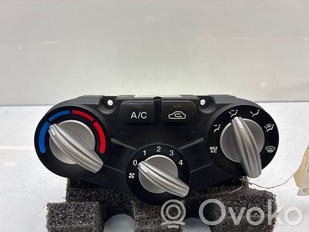 KIA Rio Climate control unit 