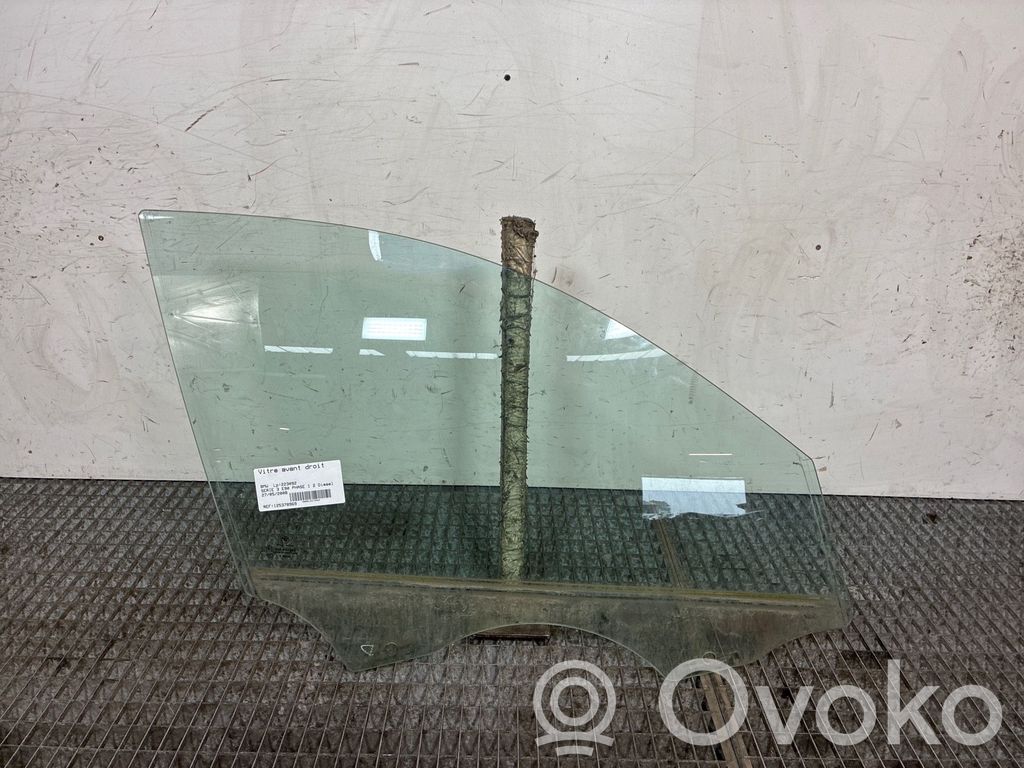 BMW 3 E90 E91 Vetro del finestrino della portiera anteriore - quattro porte