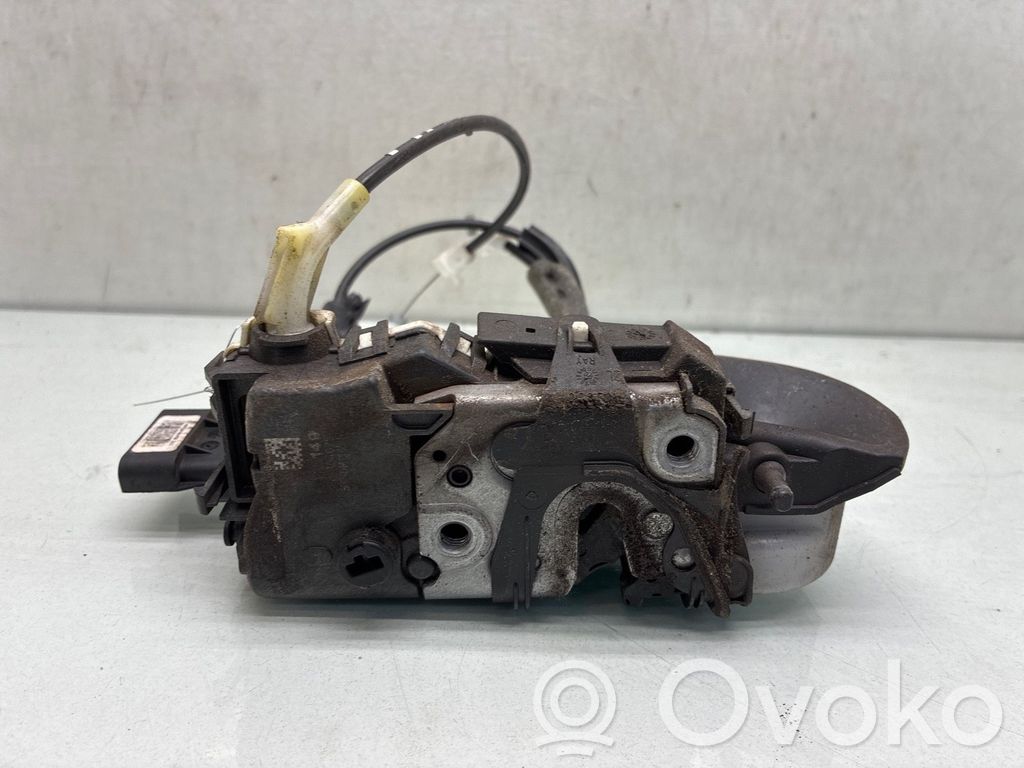 Citroen C5 Front door lock 