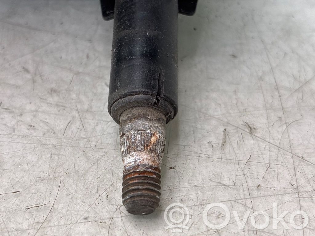 Nissan Micra Silniczek wycieraczki szyby tylnej 