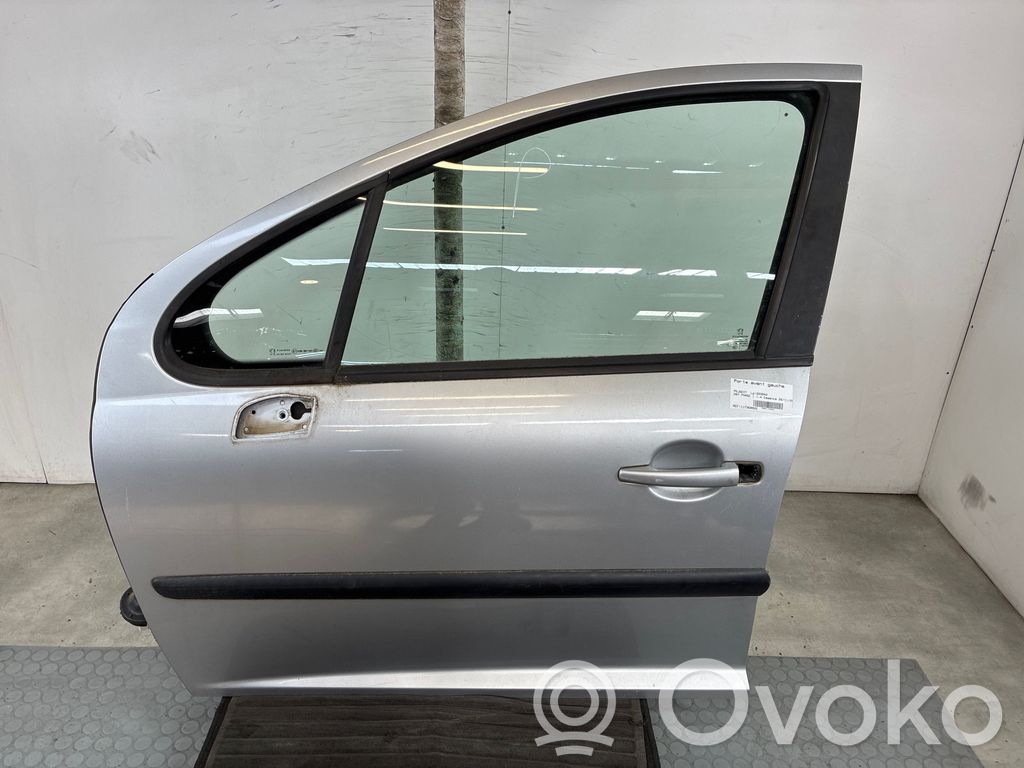 Peugeot 207 Puerta delantera 