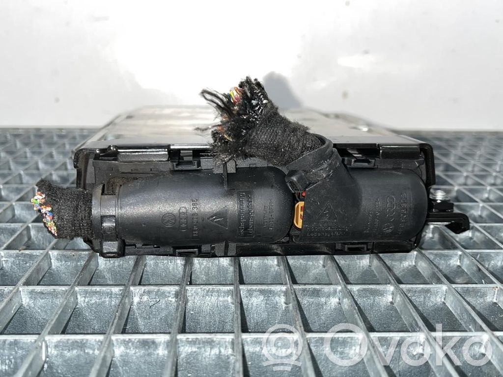 Audi A4 S4 B7 8E 8H Engine control unit/module 