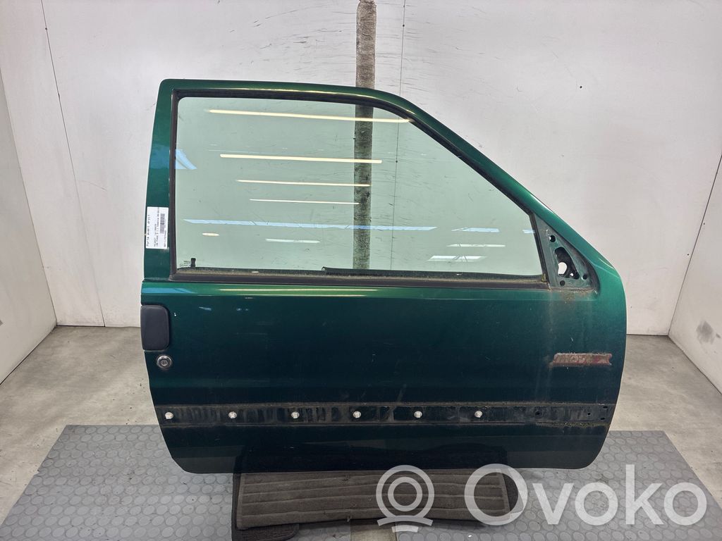 Peugeot 106 Puerta delantera 