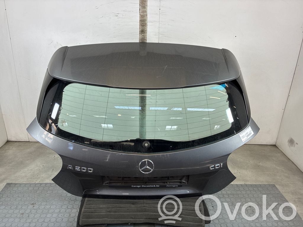 Mercedes-Benz A W176 Tylna klapa bagażnika 