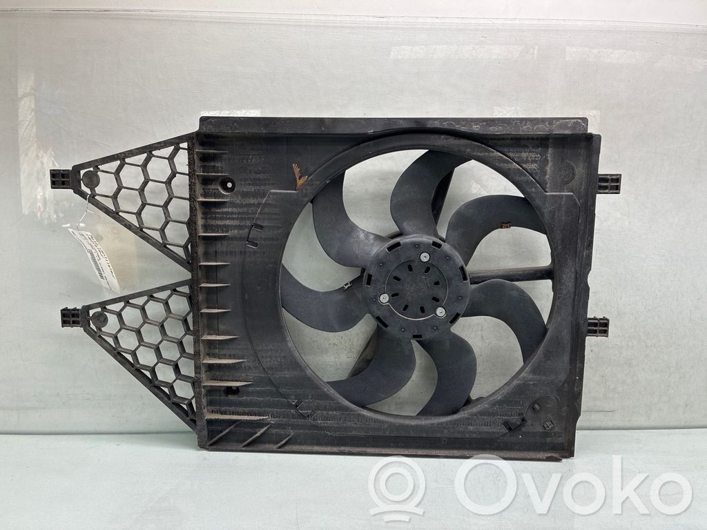 Audi A1 Ventilator electric răcire radiator 
