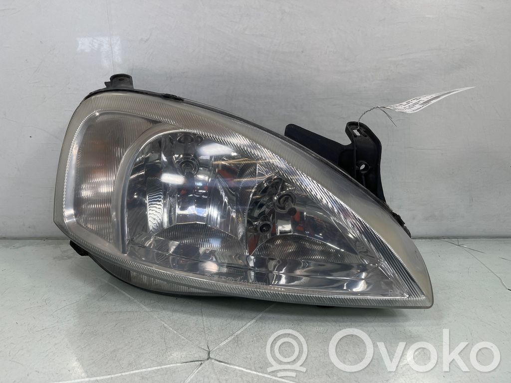 Opel Corsa C Phare frontale 