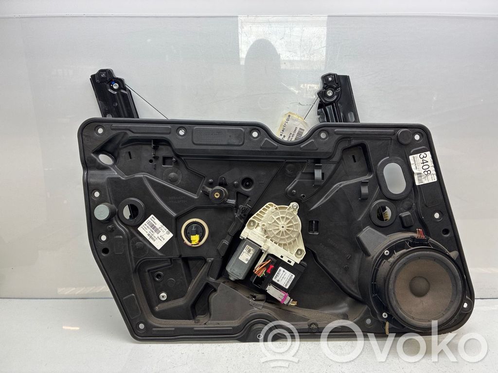 Volkswagen Golf VI Alzacristalli della portiera anteriore con motorino 