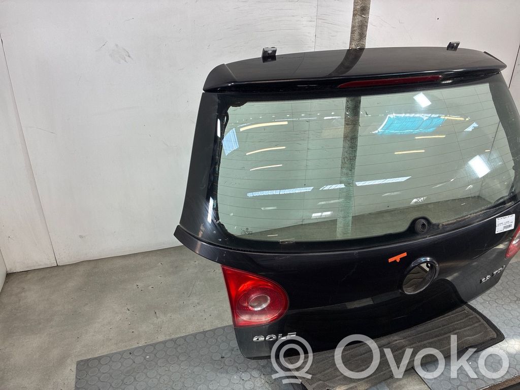 Volkswagen Golf V Couvercle de coffre