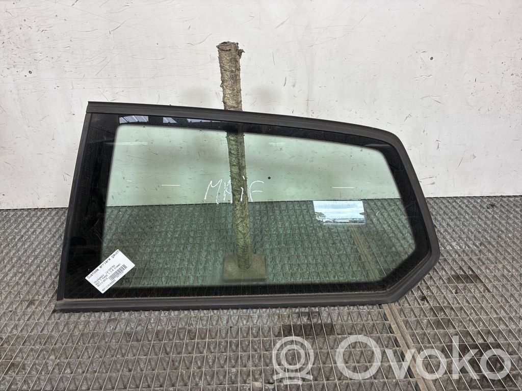 Volkswagen Golf VII Geam lateral spate 