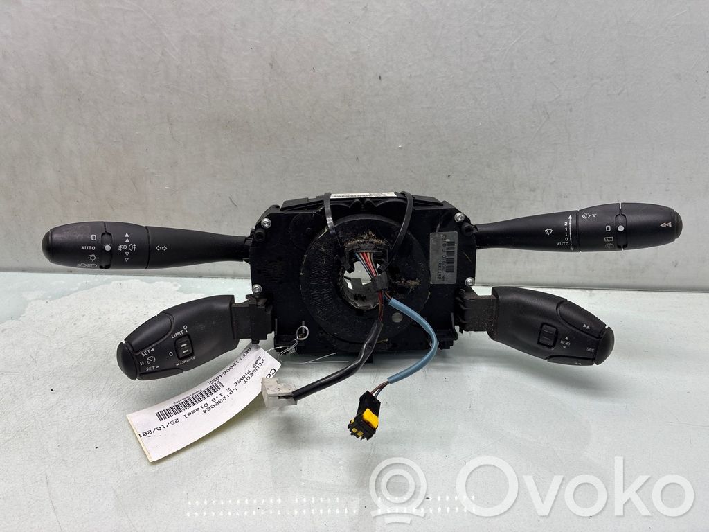 Peugeot 207 Leva/interruttore dell’indicatore di direzione e tergicristallo 