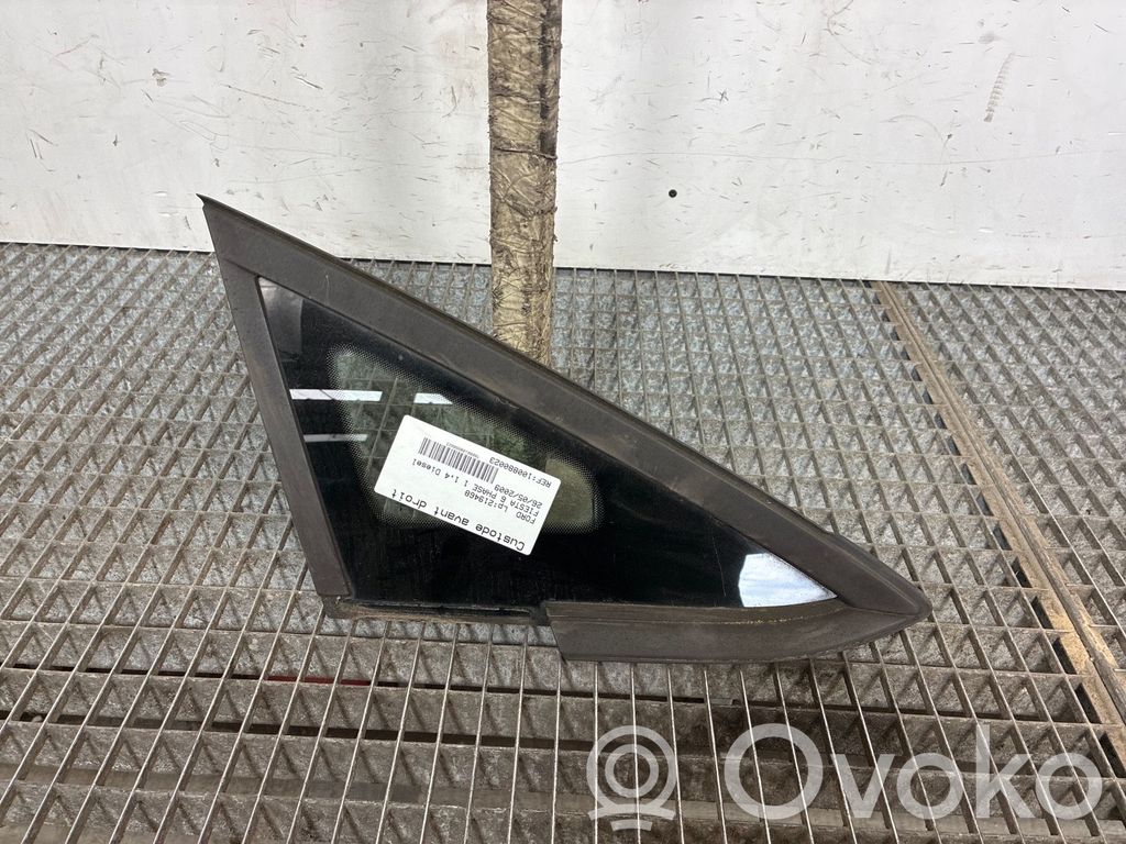 Ford Fiesta Finestrino/vetro triangolo anteriore