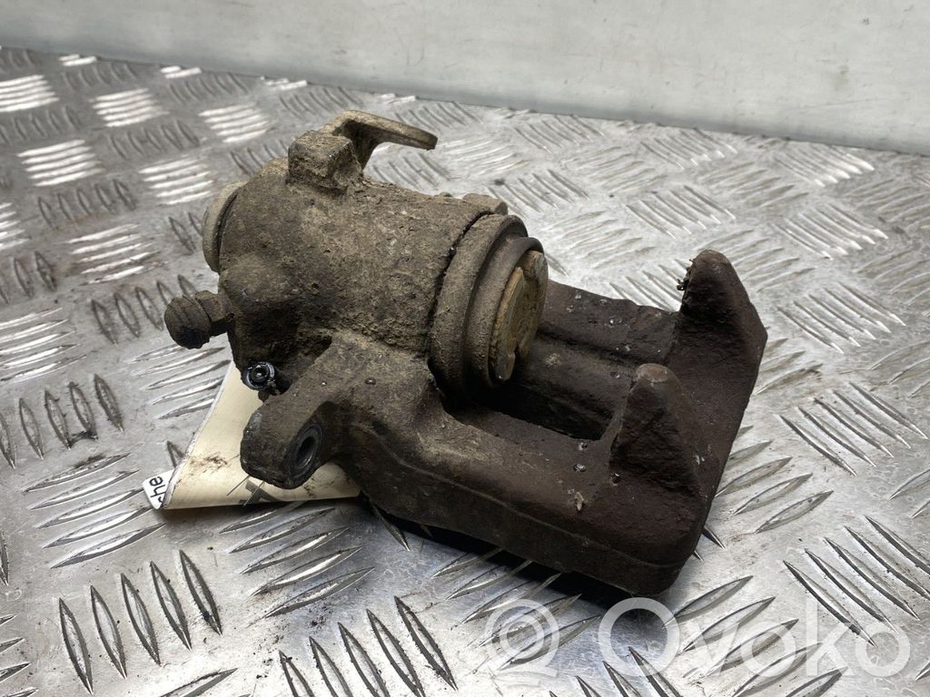 Volkswagen Golf IV Pinza del freno posteriore