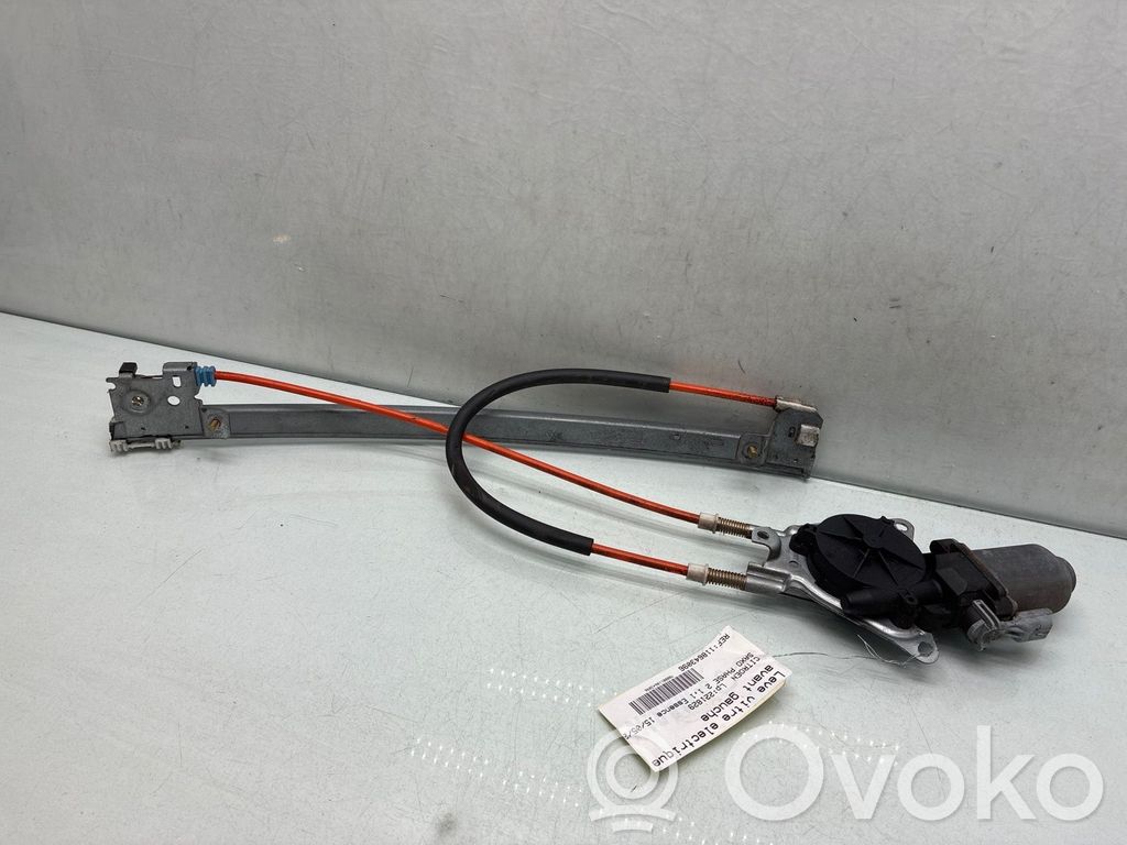 Citroen Saxo Macara ușă față cu motor 