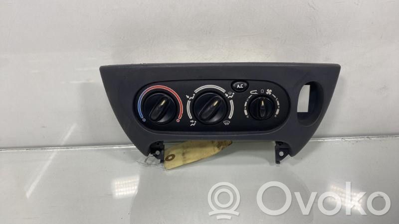 Renault Megane I Climate control unit 