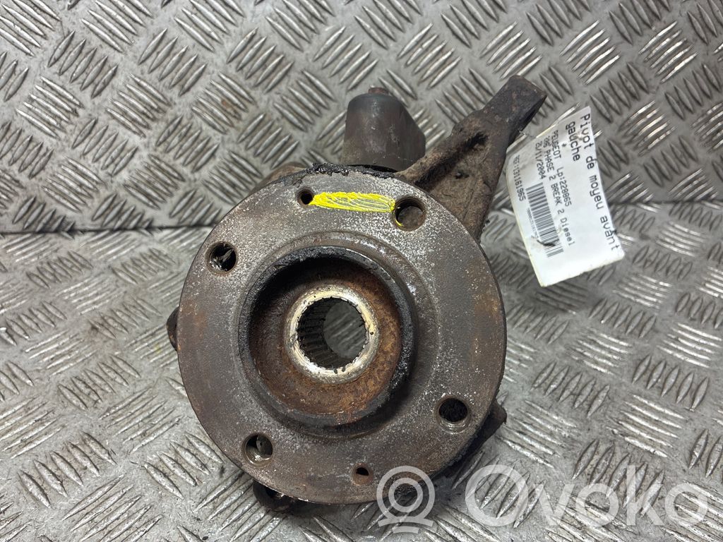 Peugeot 206 Achsschenkel vorne