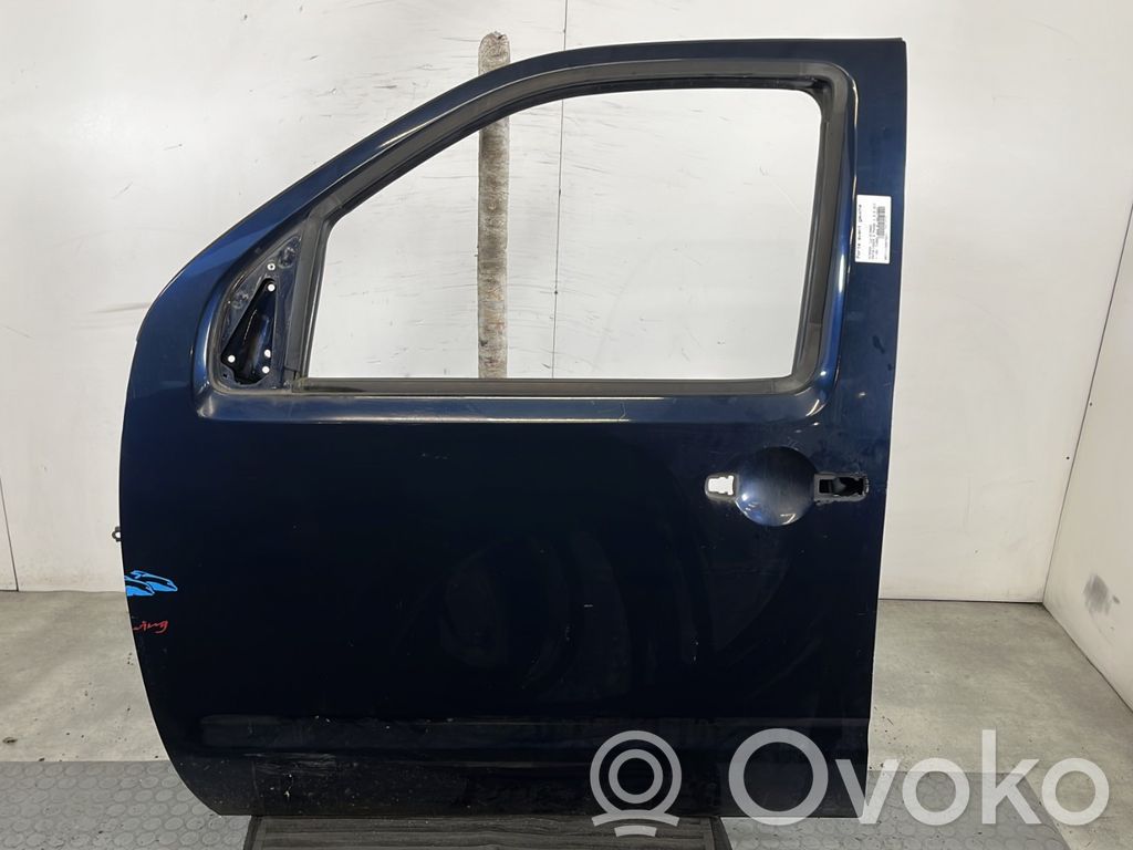 Nissan Pathfinder R51 Puerta delantera 