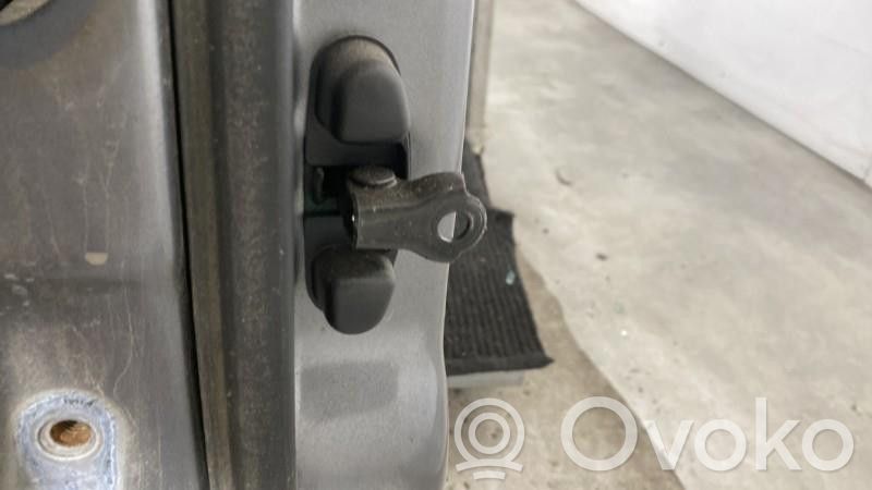 Hyundai i40 Rear door 