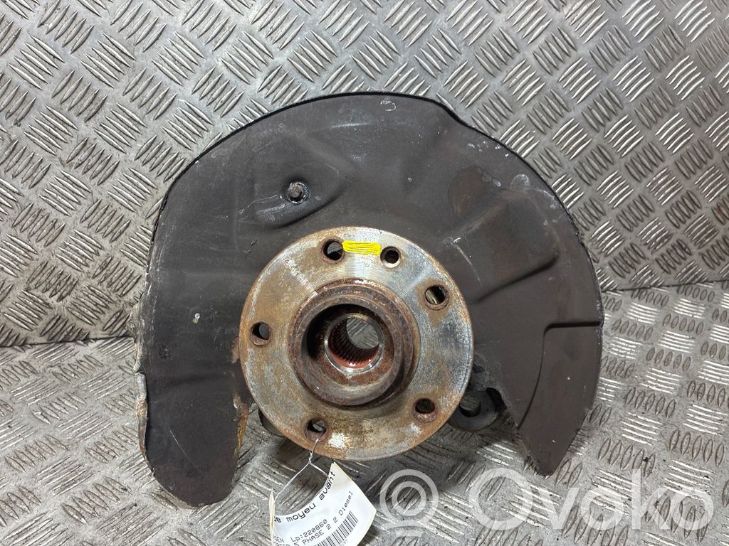 Volkswagen Multivan T5 Priekšējā riteņa rumbas vārpstas šarnīrs (stupica, capfa) 