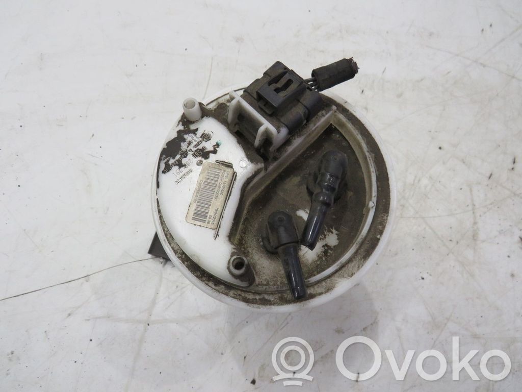 Opel Corsa E Degalų siurblys (degalų bake) 