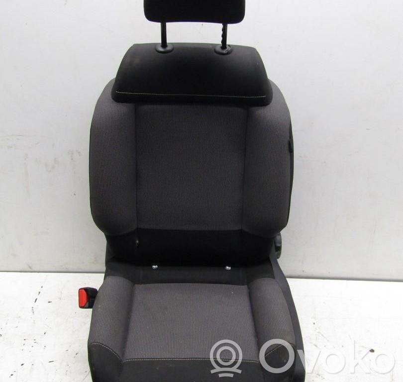 Citroen C3 Priekinė vairuotojo sėdynė 