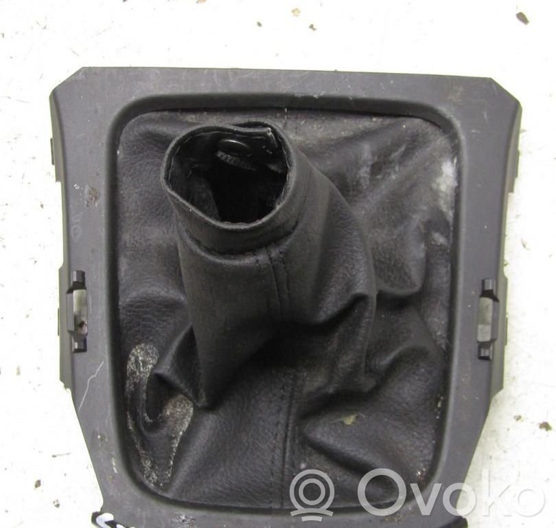 Suzuki SX4 S-Cross Gear shifter surround trim plastic 