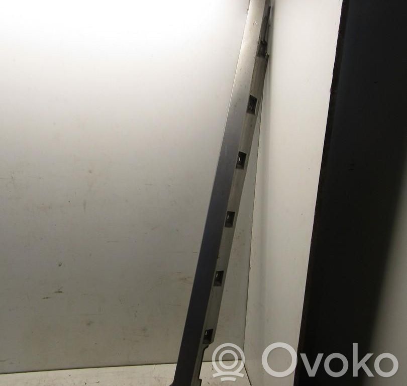 Volkswagen PASSAT B8 Listón delantero (repuesto de carrocería) 