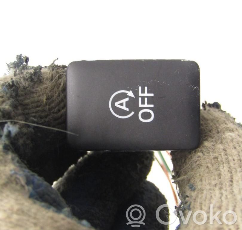 Mitsubishi Eclipse Cross Autres commutateurs / boutons / leviers 