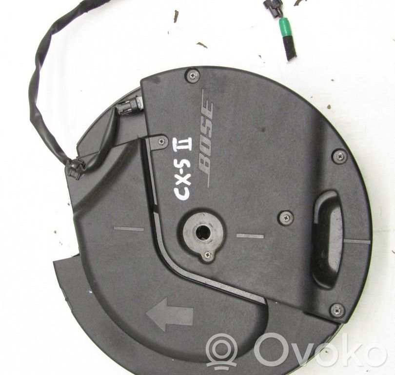 Mazda CX-5 II Altavoz subwoofer 