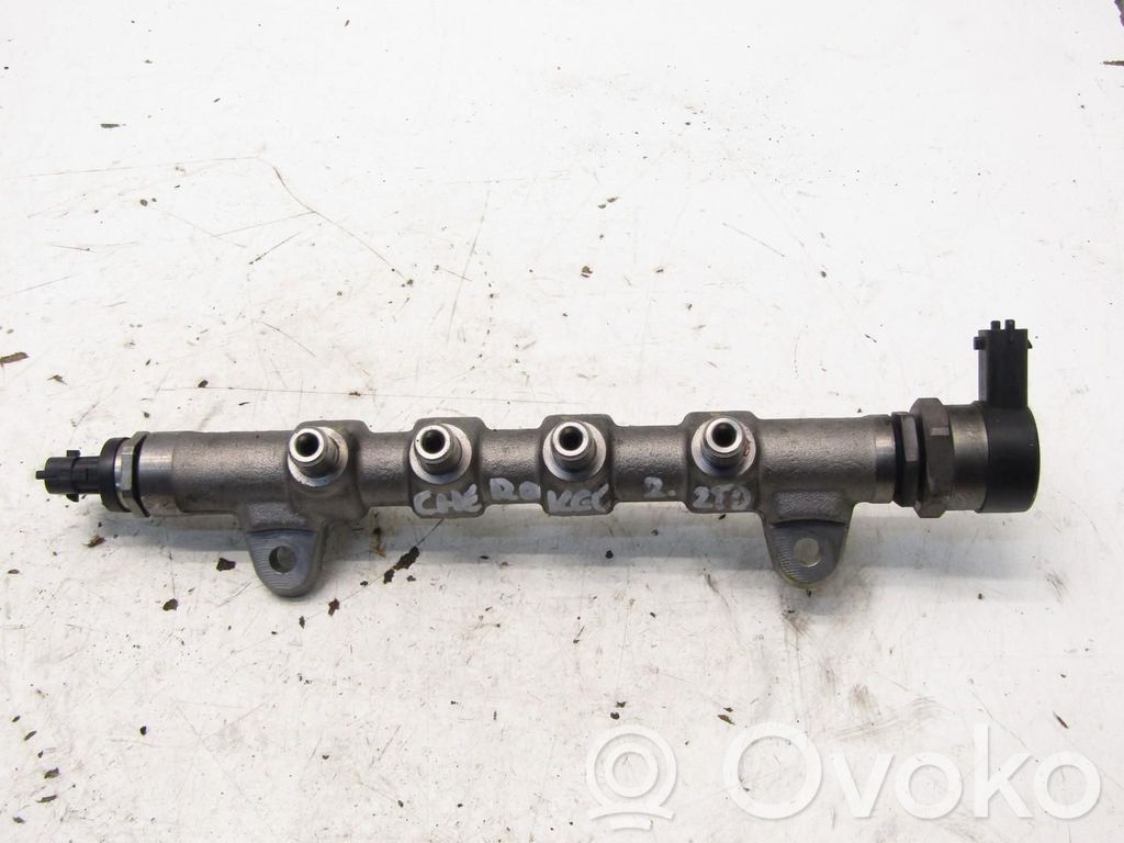 Jeep Cherokee KL Tubo principal de alimentación del combustible 