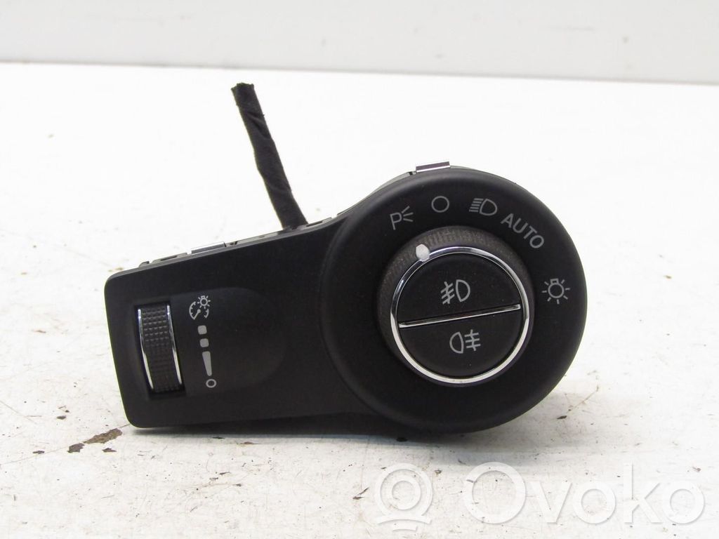Jeep Cherokee KL Interruptor de luz 