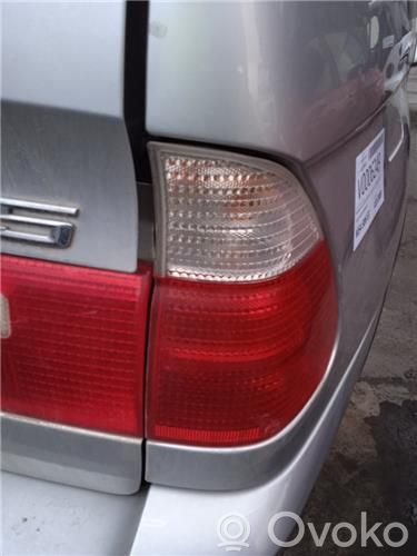 Rear/tail lights