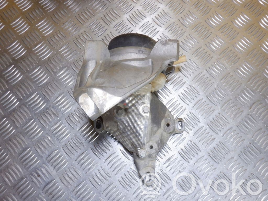Audi Q7 4M Gearbox mounting bracket 