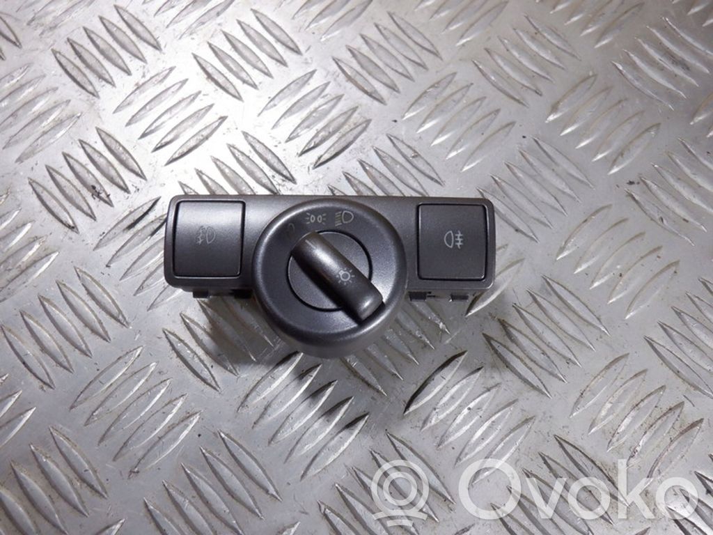 Volkswagen Phaeton Light switch 