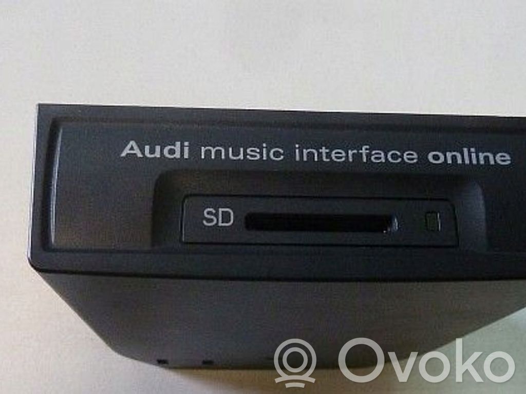 Audi RSQ3 Multimedian ohjauslaite 