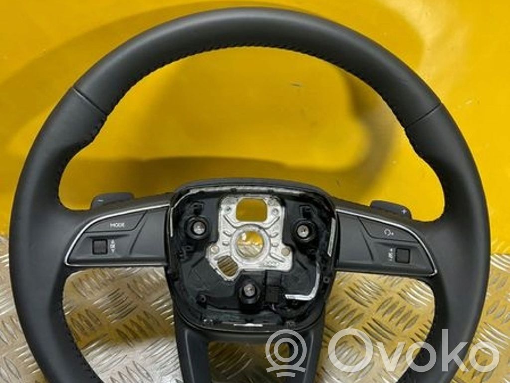 Audi A5 Ohjauspyörä 