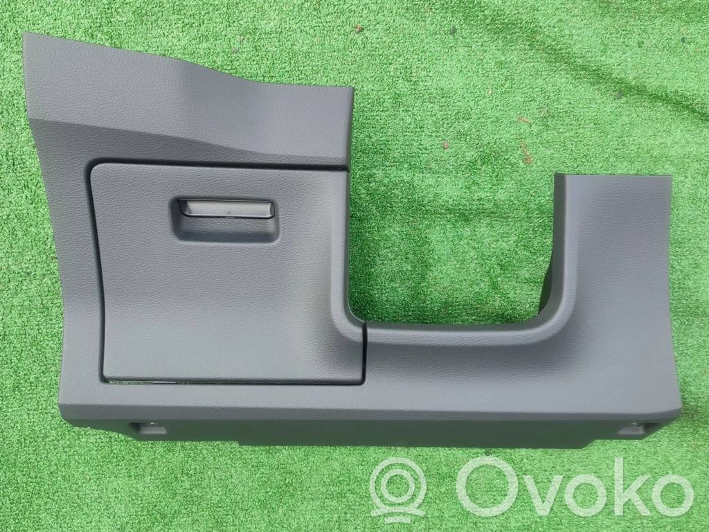 Audi e-tron Steering wheel column trim 
