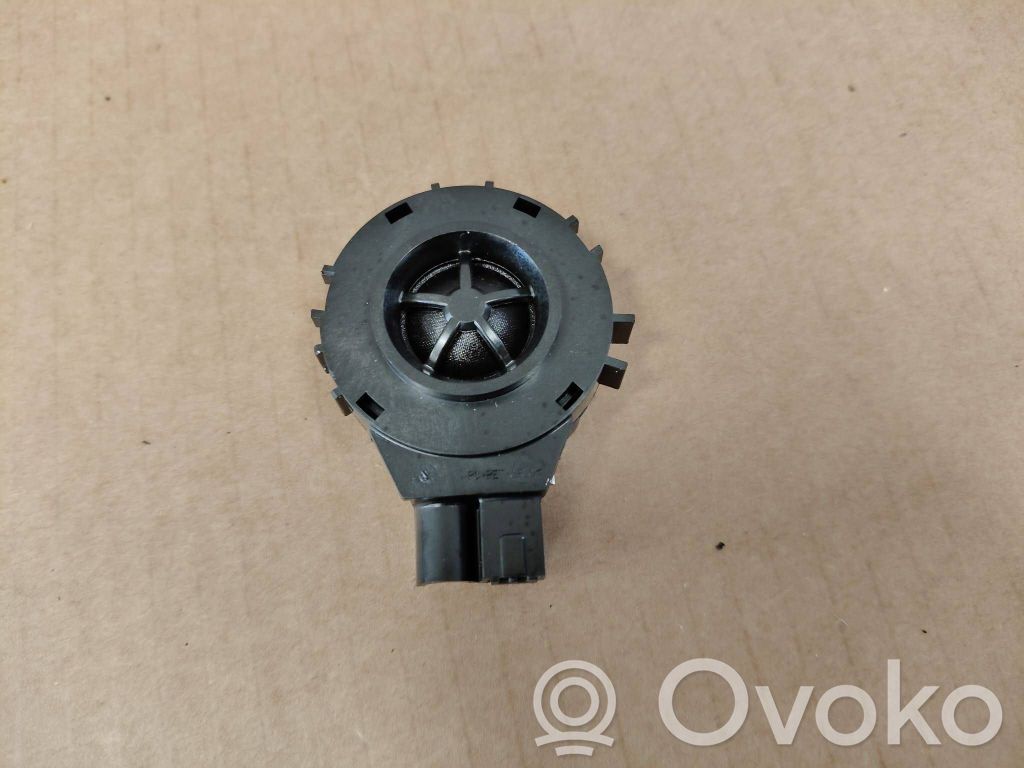 Altavoz del panel   83A035399