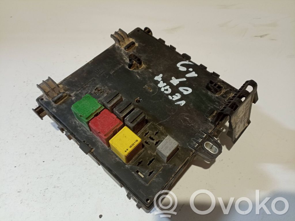Opel Vectra C Fuse box set 