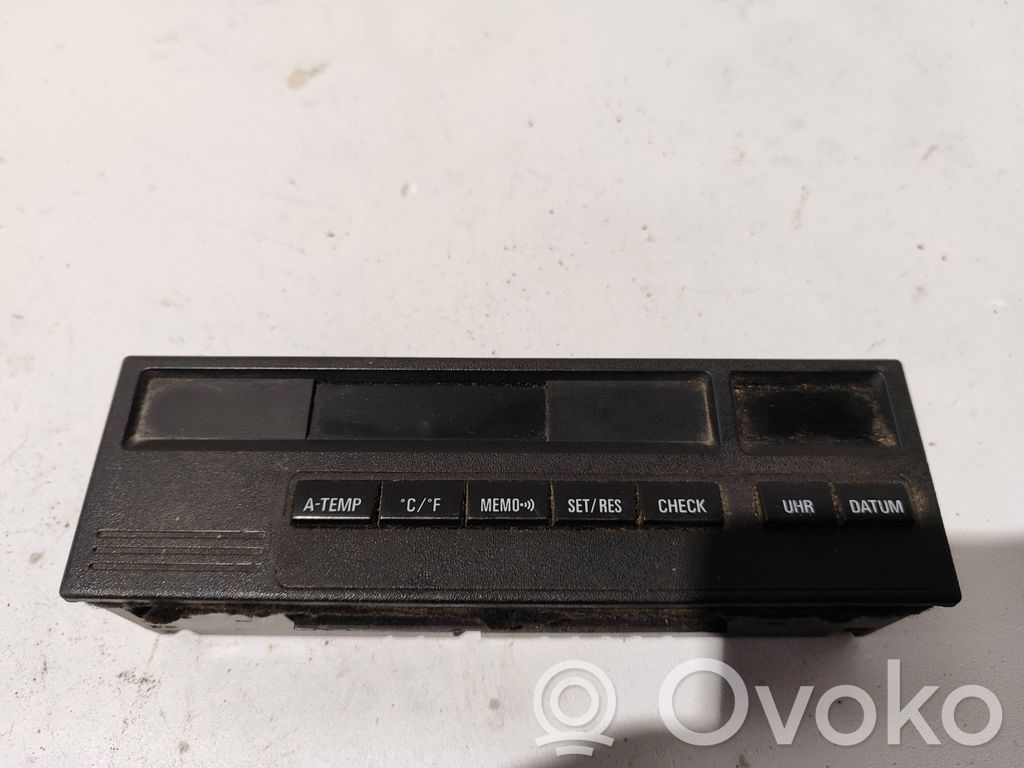 BMW 3 E36 Climate control unit 