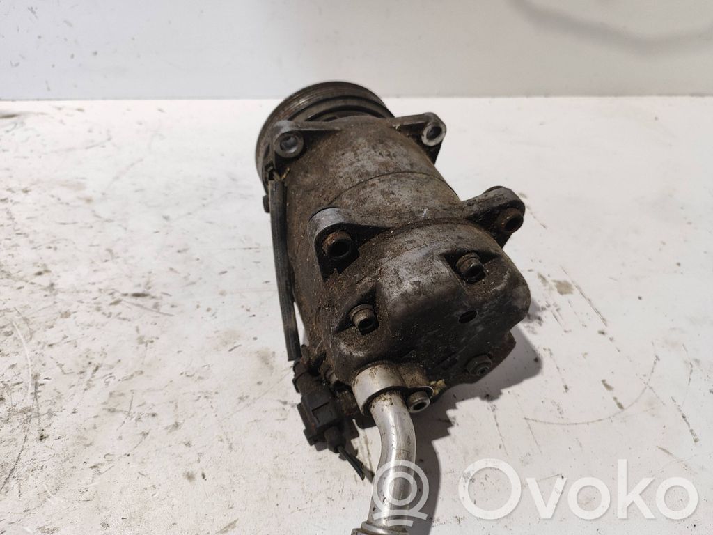 Volkswagen Golf IV Kompresor / Sprężarka klimatyzacji A/C 