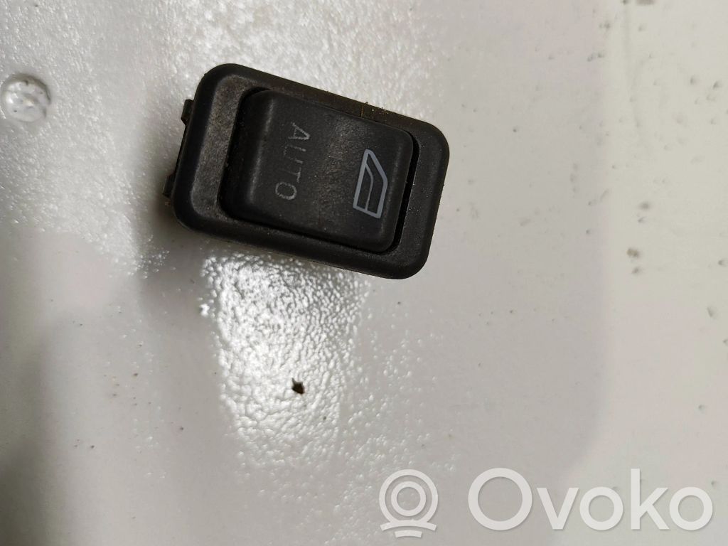Volvo S40, V40 Electric window control switch 