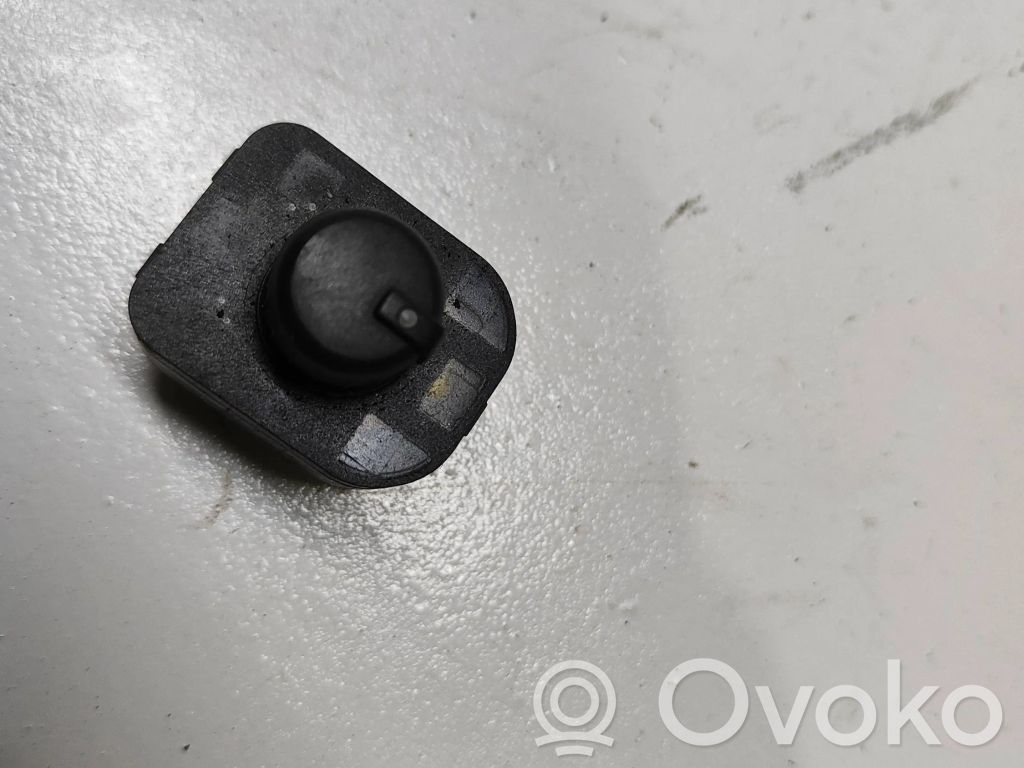 Audi A4 S4 B6 8E 8H Przycisk regulacji lusterek bocznych 