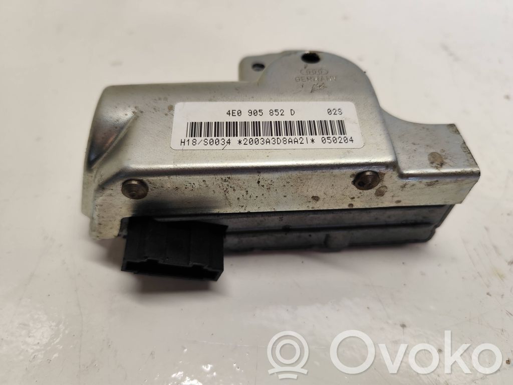 Ohjauspyörän lukitus   4E0905852D,H18S0034,050204,2003A3D8AA2