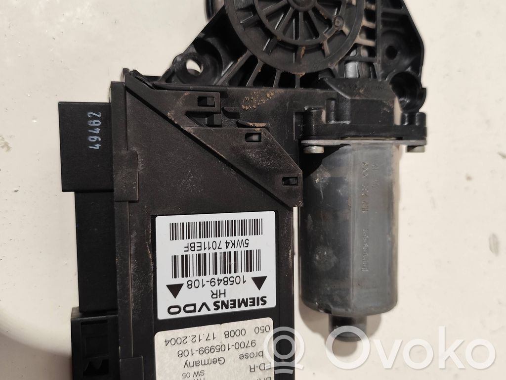 Audi A4 S4 B7 8E 8H Silniczek podnoszenia szyby drzwi tylnych 