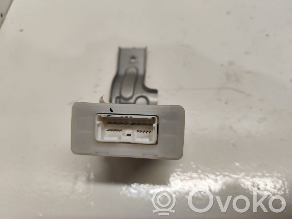 Subaru Forester SG Durvju vadības bloks 