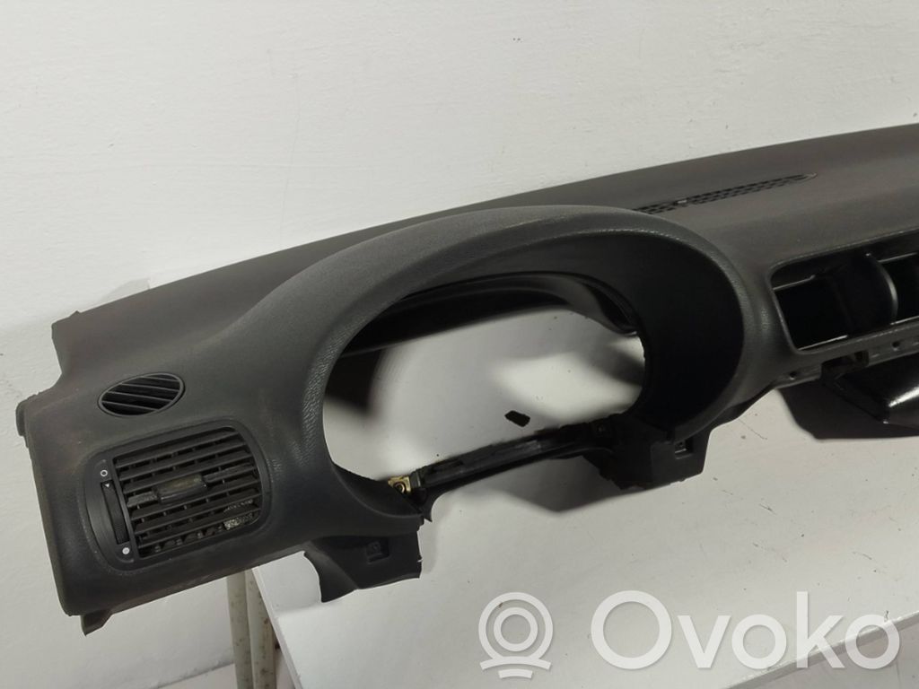 Audi A3 S3 8L Dashboard 