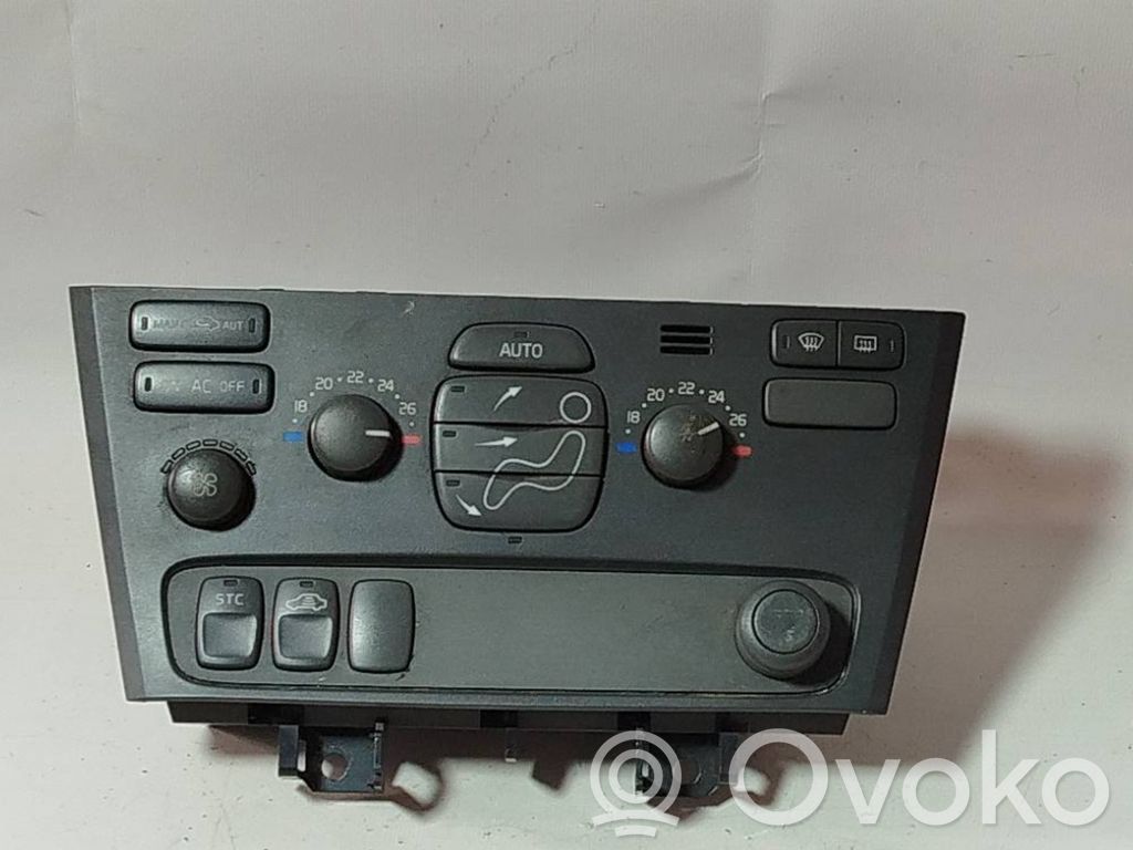 Volvo V70 Climate control unit 
