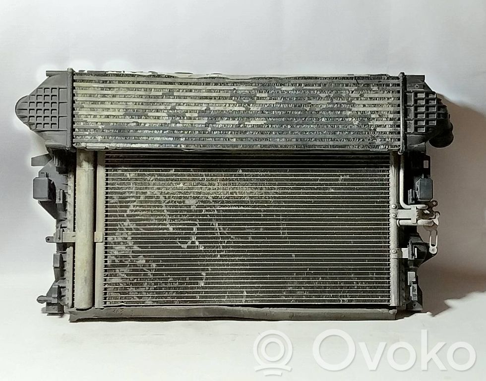 Ford Mondeo MK IV Radiatorių komplektas 
